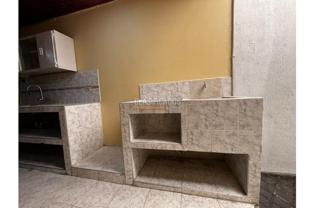 Apartamentos, Alquiler, Floralia - $600.000