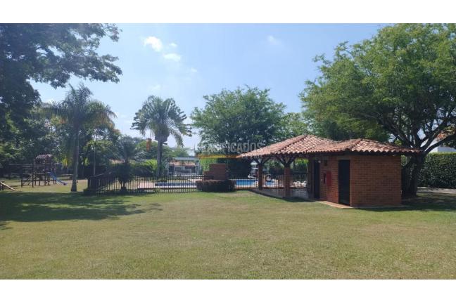 Casas, Venta en Solares de Pance