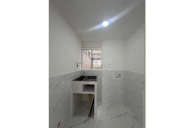 Apartamentos, Alquiler, Ciudad Pacifica - $1.050.000