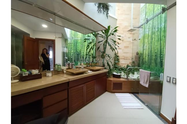 Apartamentos, Alquiler, Arboleda - $18.000.000