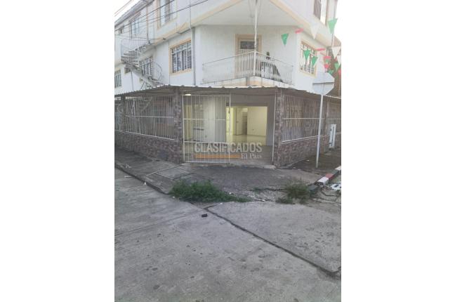 Locales y Bodegas, Alquiler en La Independencia