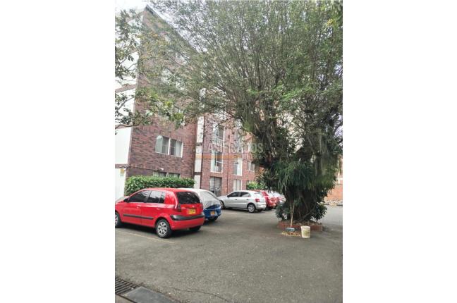 Apartamentos, Venta, Bella Suiza - $240.000.000