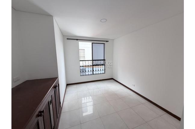 Apartamentos, Alquiler, Nueva Tequendama - $2.110.000