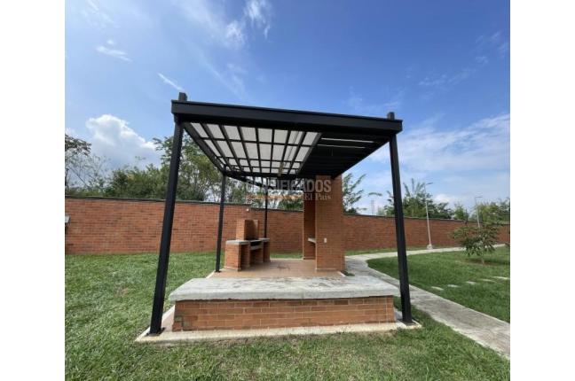 Apartamentos, Alquiler, Jamundí - $900.000