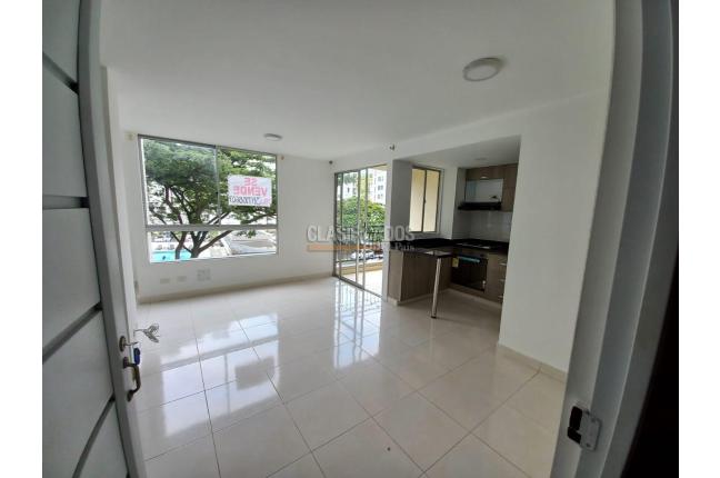 Apartamentos, Venta en Yumbo