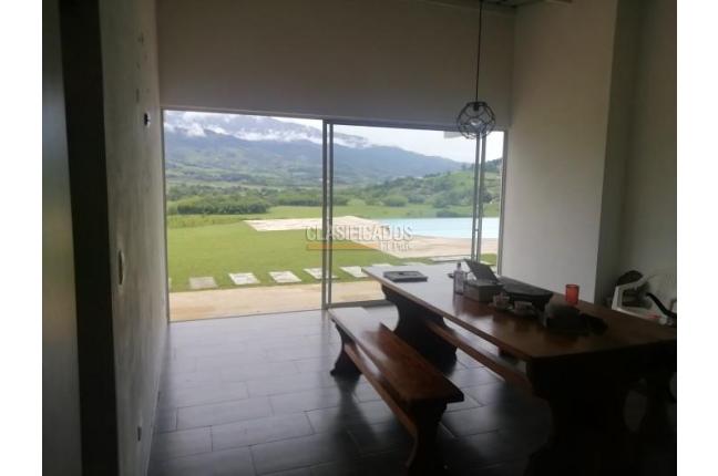 Fincas y Casas Campestres, Venta, Calima (Darién) - $2.500.000.000