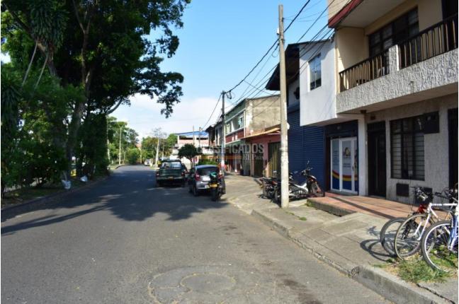 Locales y Bodegas, Venta, Manzanares - $620.000.000