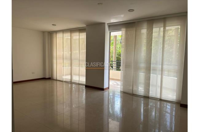 Apartamentos, Venta, Cristales - $650.000.000