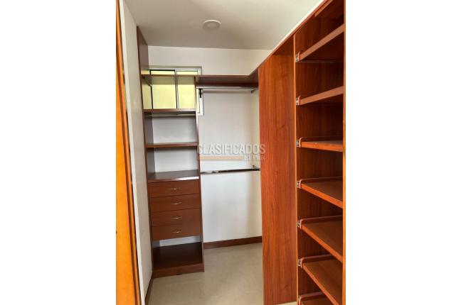 Apartamentos, Venta, Cristales - $650.000.000