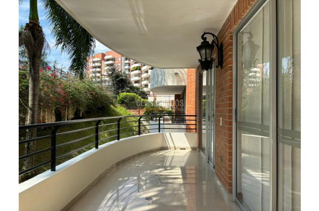 Apartamentos, Venta, Cristales - $650.000.000