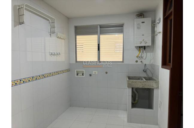 Apartamentos, Venta, Cristales - $650.000.000