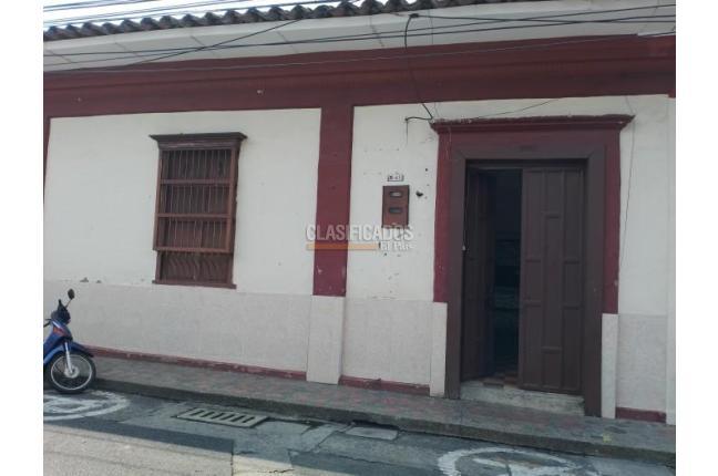 Oficinas y Consultorios, Venta en Buga