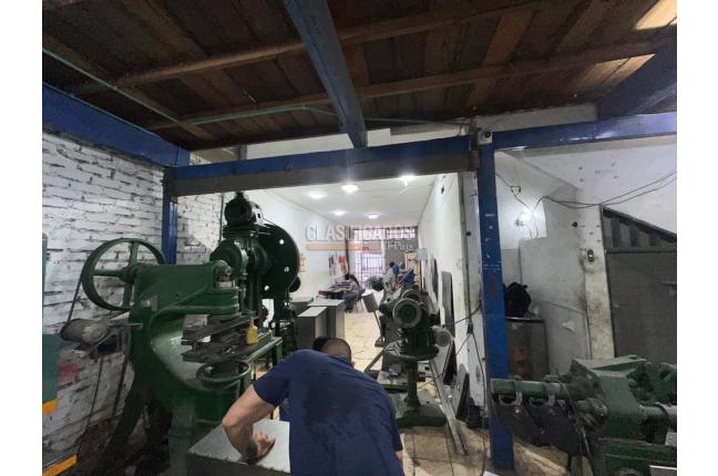 Locales y Bodegas, Venta, San Nicolás - $750.000.000