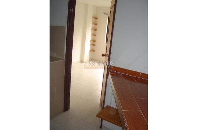 Apartaestudios, Alquiler, El Refugio - $760.000