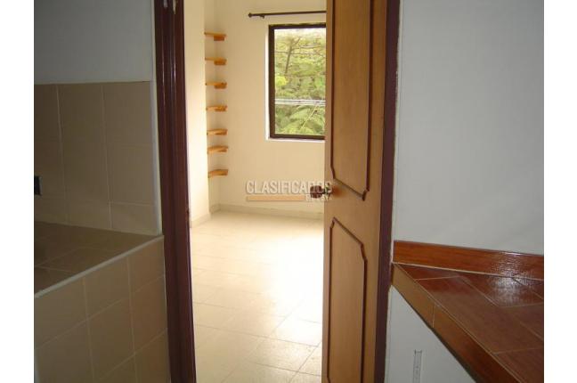 Apartaestudios, Alquiler, El Refugio - $760.000