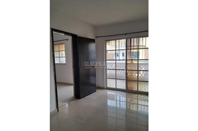 Apartamentos, Alquiler en El Jardín