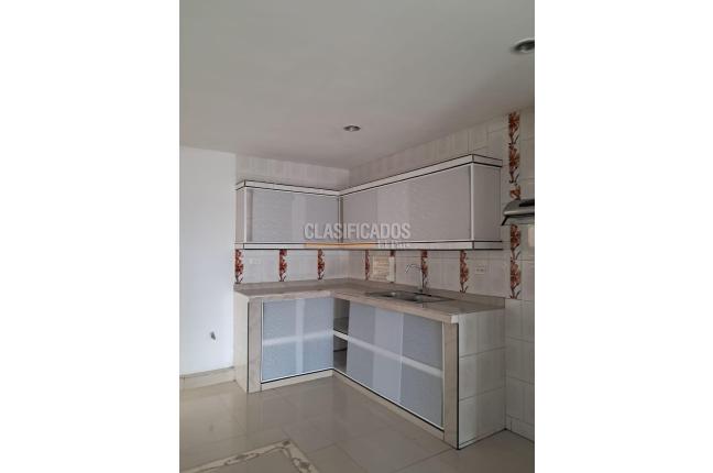 Apartamentos, Alquiler, El Jardín - $850.000