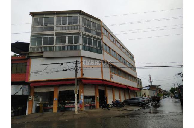 Locales y Bodegas, Alquiler en La Floresta