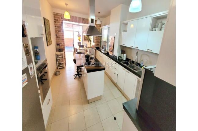 Casas, Venta, Ciudad Jardín - $1.300.000.000