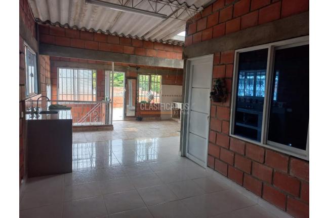 Casas, Venta, Yumbo - $320.000.000