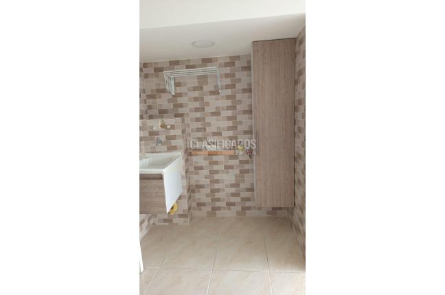 Apartamentos, Alquiler, Ciudad 2.000 - $1.300.000