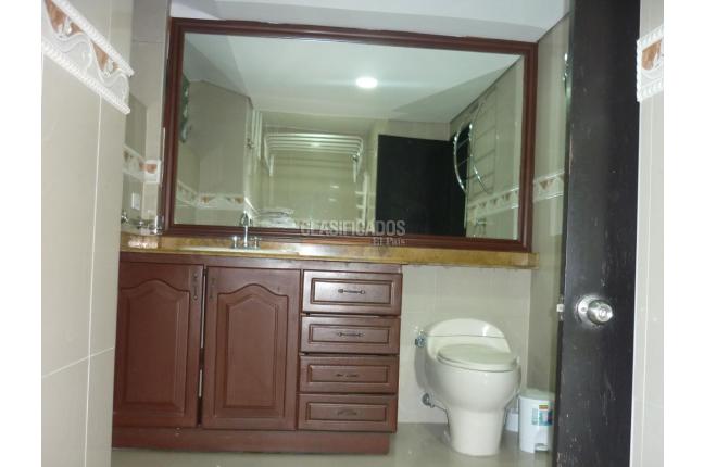Apartaestudios, Alquiler, Centenario - $1.400.000