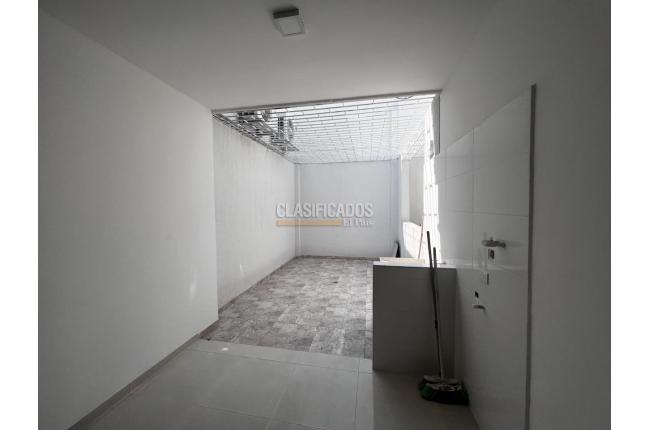 Oficinas y Consultorios, Alquiler en Santa Mónica Norte