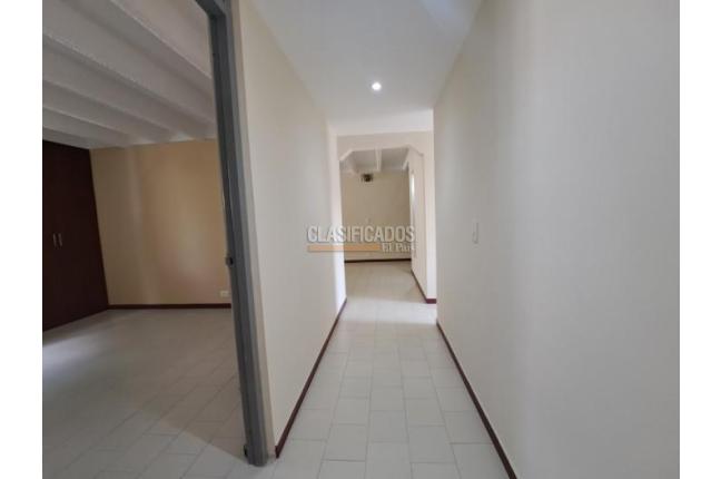 Apartamentos, Venta, Prados del Norte - $255.000.000