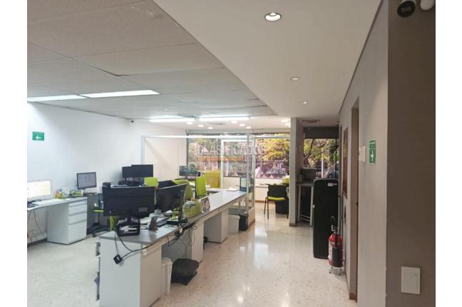Oficinas y Consultorios, Alquiler, La Flora - $18.900.000