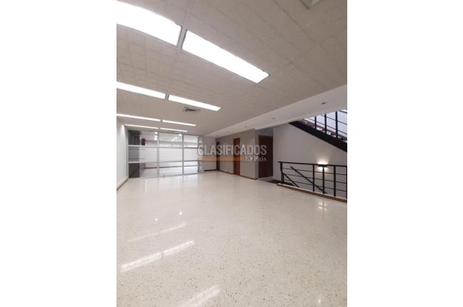 Oficinas y Consultorios, Alquiler, La Flora - $18.900.000