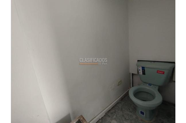 Locales y Bodegas, Alquiler, Santa Elena - $1.400.000