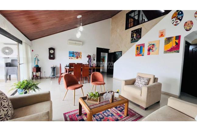 Apartamentos, Venta, La Flora - $620.000.000