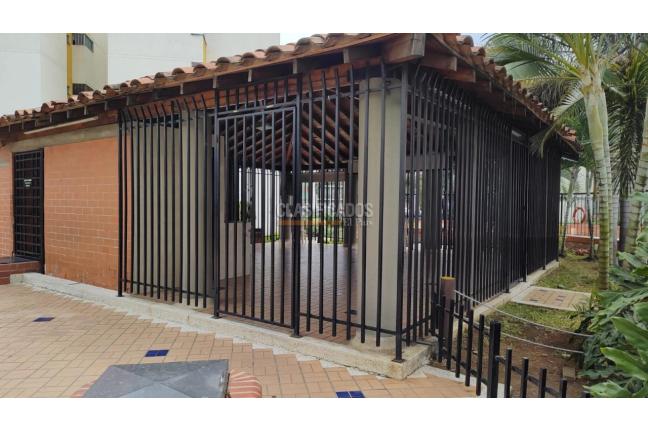 Apartamentos, Venta, Valdepeñas - $205.000.000