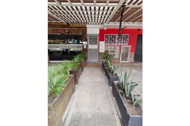 Locales y Bodegas, Alquiler, Calicanto - $2.300.000