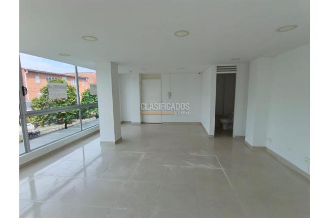 Locales y Bodegas, Alquiler, Calicanto - $2.300.000