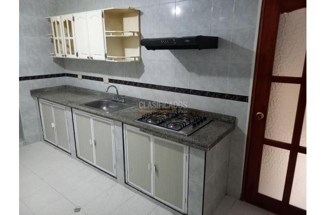 Casas, Alquiler, Ciudad Capri - $4.500.000