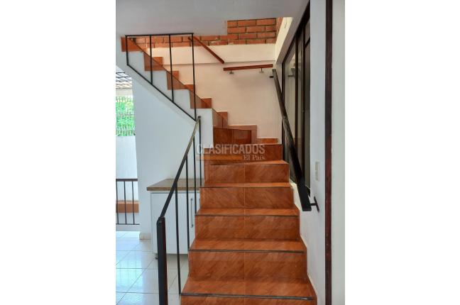 Casas, Alquiler, Ciudad Capri - $4.500.000