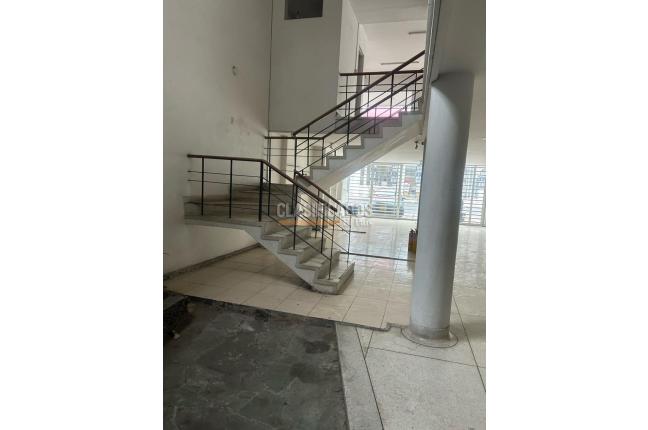 Locales y Bodegas, Alquiler en Versalles