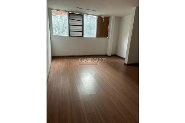 Locales y Bodegas, Alquiler, Versalles - $11.000.000