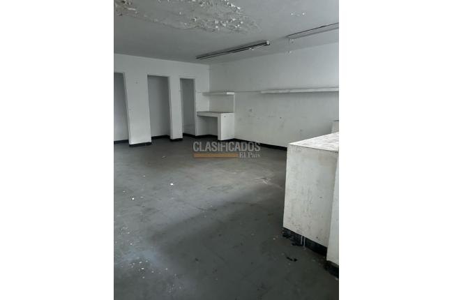 Locales y Bodegas, Alquiler, Versalles - $11.000.000