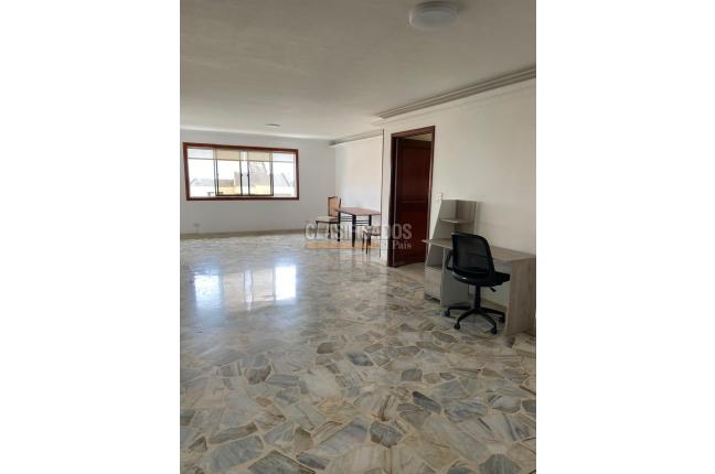 Apartamentos, Venta, Cristales - $800.000.000