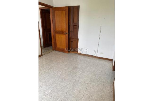 Apartamentos, Venta, Cristales - $800.000.000