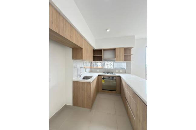 Apartamentos, Alquiler, Ciudad Pacifica - $2.500.000