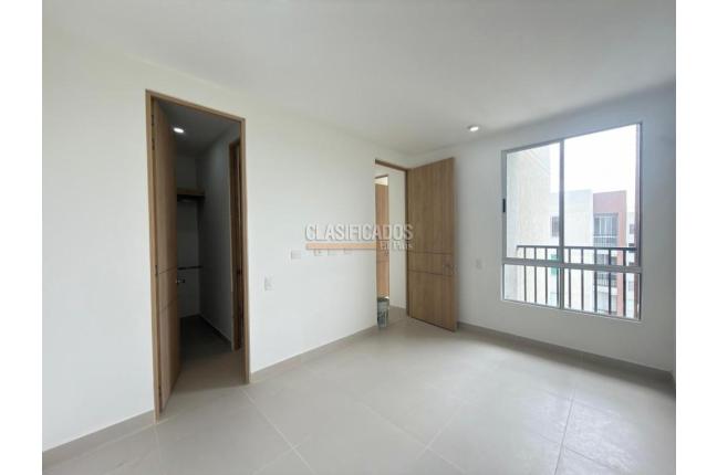 Apartamentos, Alquiler, Ciudad Pacifica - $2.500.000