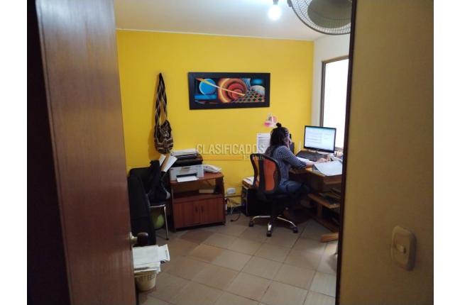 Apartamentos, Venta, El Cedro - $300.000.000