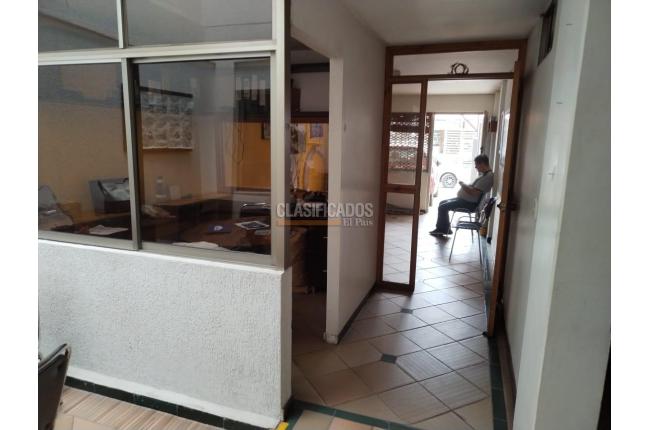 Apartamentos, Venta, El Cedro - $300.000.000