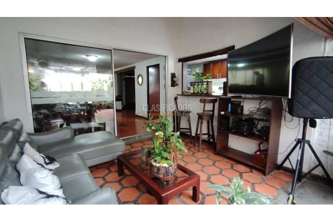 Casas, Venta, Prados del Norte - $600.000.000