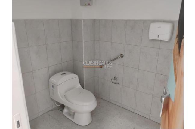 Locales y Bodegas, Alquiler, Bogotá - $4.500.000