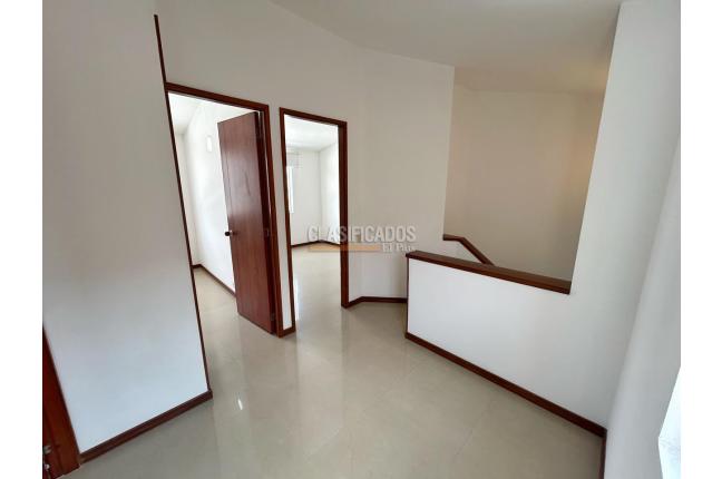 Casas, Venta, La Hacienda - $550.000.000