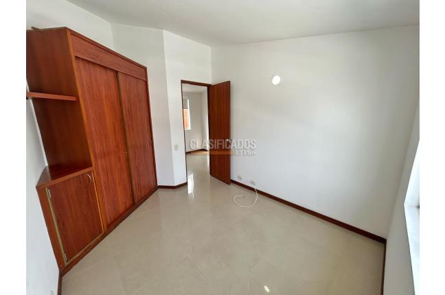 Casas, Venta, La Hacienda - $550.000.000